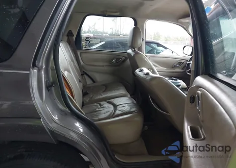 2006 Mazda Tribute I z USA, uszkodzony, nr VIN 4F2YZ02Z56KM2467